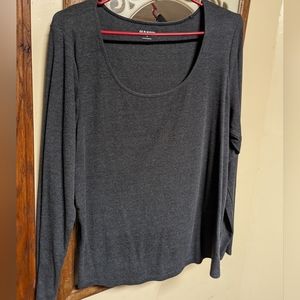 Long sleeve ribbed scoop neck old Navy shirt, 2x